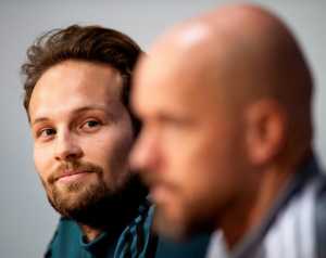 Blind: Ten Hag mindent rendbe tesz