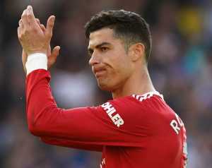 A pletykák ellenére Ronaldo marad a Unitednél