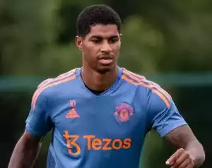 Rashford üzent a szurkolóknak