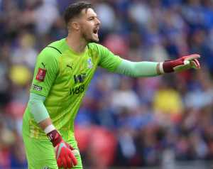 Butland kölcsönvételéről tárgyal a United