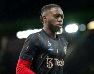 Ten Hag örül Wan-Bissaka és Dalot versengésének