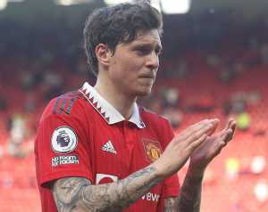 Lindelof a liga legpontosabb passzolója