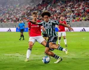 Manchester United 1-3 Wrexham