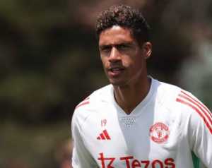 Varane: Beszéltem Onanaval az Old Traffordról