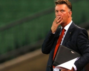 Van Gaal kinevezése jövõ hétre csúszik
