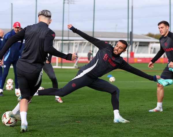 Hivatalos a United utazó kerete