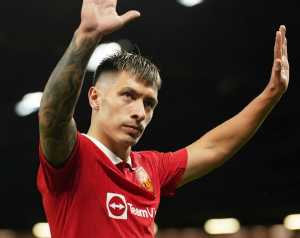 Lisandro Martinez keményen dolgozik visszatérésén
