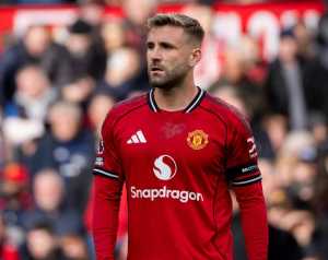 Shaw tudja kezelni az Anfield légkörét
