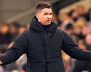 Marc Skinner elárulja, miért veszítette el a Manchester United veretlenségi mérlegét az Aston Villával szemben 2025. november 8-án