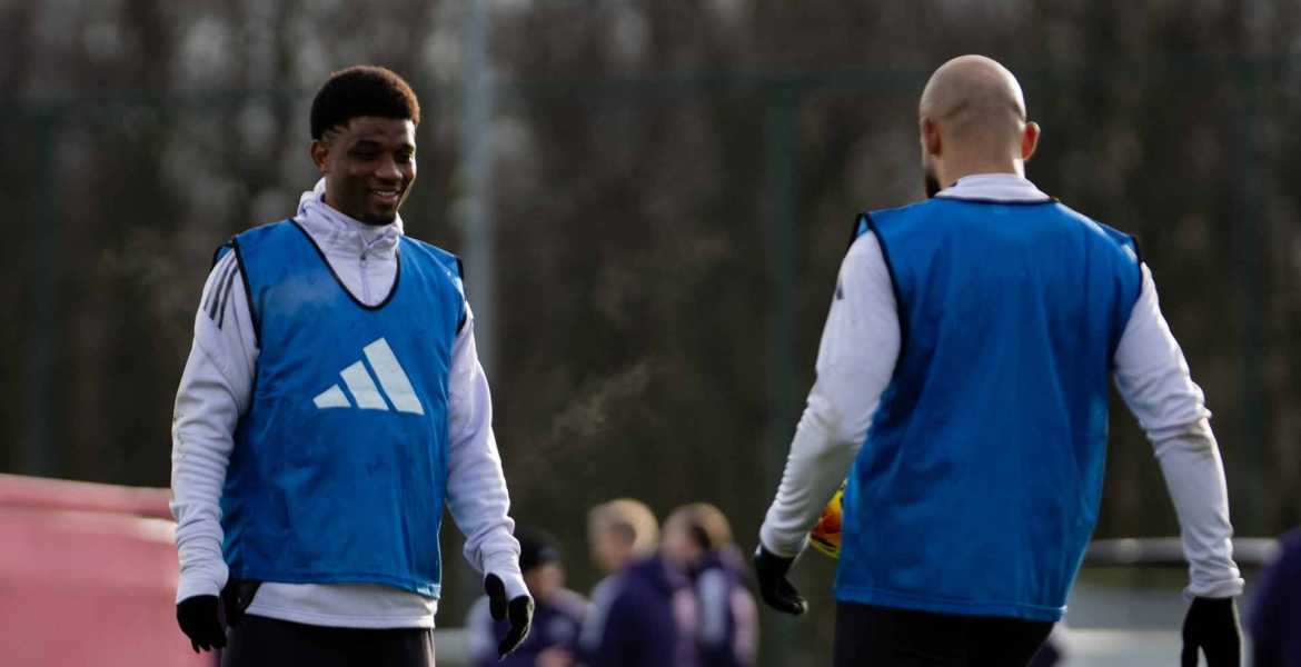 Amad és Mbeumo visszatért Carringtonba