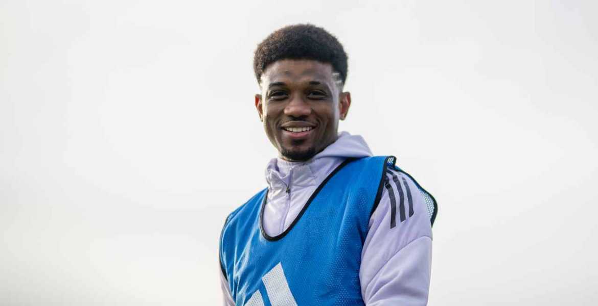 Miért örült Amad a 16-os számú meznek?