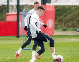 Friss hírek Carringtonból