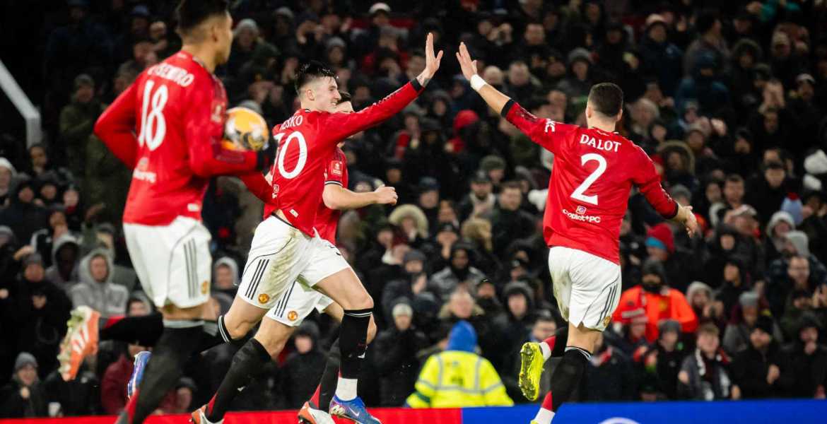 Hogyan segített Dalot Seskonak?