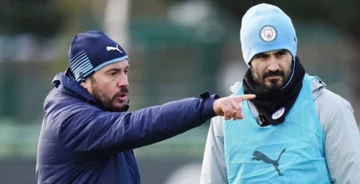 A City akadémiájának szakmai igazgatóját csábította el a United