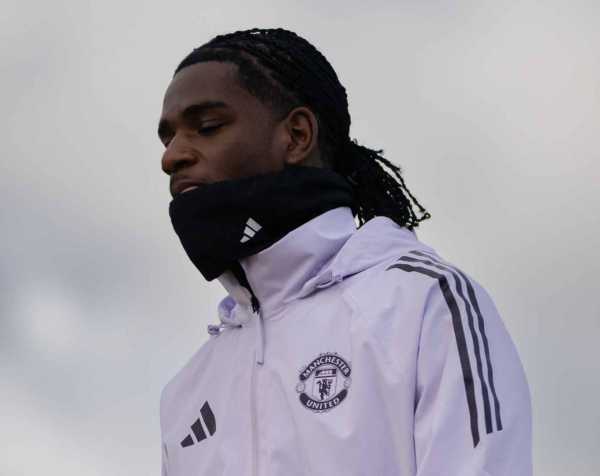 Heaven az angol felnőtt válogatottal edzett