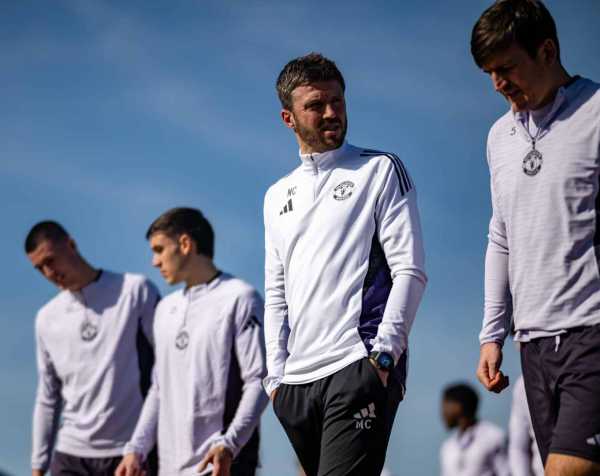 Hivatalos a United Dublinba utazó kerete