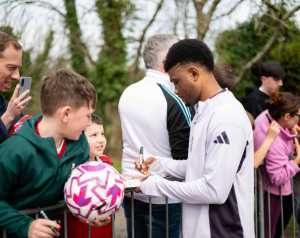 Sűrű volt a kedd Dublinban