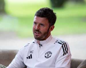 Csapathírek a Leeds meccs előtt