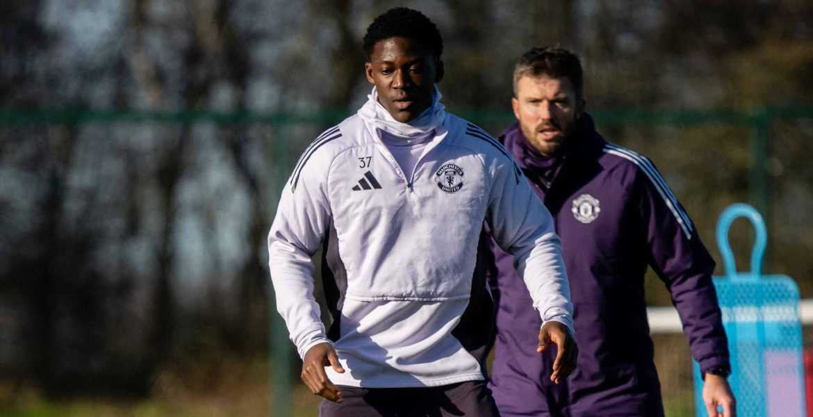 Carrick Mainoo lehetséges új szerződéséről beszélt