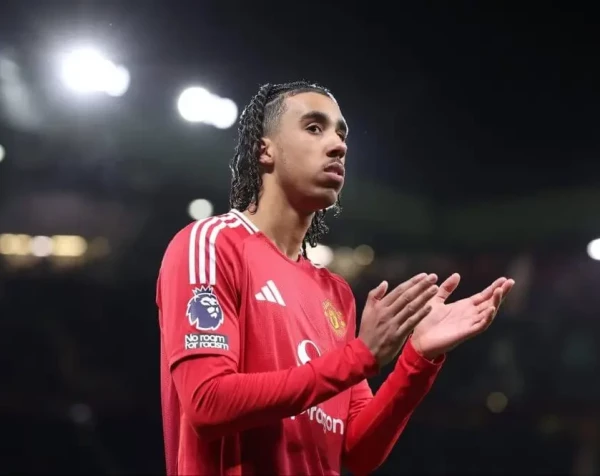 Yoro megsérült, egy belső védő bevethető a Chelsea ellen