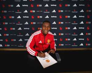 Hivatalos: Orozco a Unitedbe igazolt