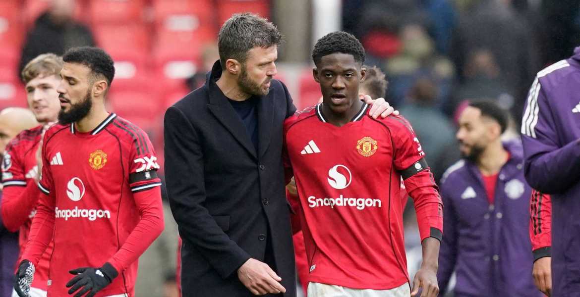 Carrick: Mainoo-ban még több van