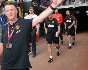 Van Gaal a United védõsorát dicséri