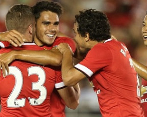 HIVATALOS: Reece James a Wigané