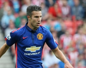 Van Persie: Nem kell mûteni a térdemet