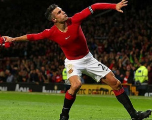 Van Persie: Versenyben vagyunk