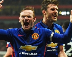 Rooney a menedzser terveit dicsérte