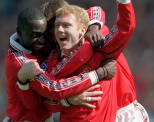 Cole: A United szurkolók tanulhatnak Scholes-tól