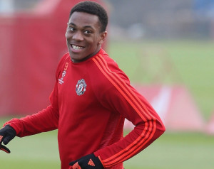 Van Gaal: Martial négy poszton is bevethetõ