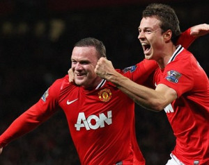 Evans támogatja Rooneyt 