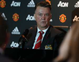Van Gaal: Engem kritizáljanak, ne a játékosokat
