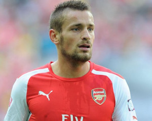 Wenger gátolta meg Debuchy manchesteri kölcsönét