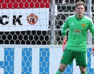 Dean Henderson betörne az elsõ csapatba