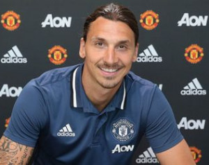 Zlatan: Manchester Istene leszek