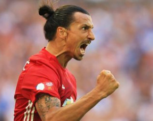 Zlatan rendkívül boldog gyõztes gólja után