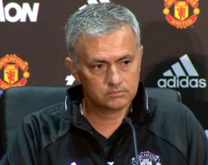 Mourinho: Nehéz rotálni