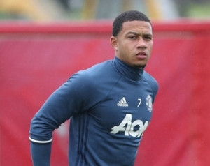 Az Everton vinné Depay-t