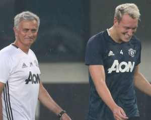 Jones: Mourinho akadályozta meg, hogy eligazoljak