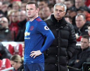 Mourinho: Rooney dönt jövõjérõl a Unitednél