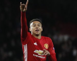 Lingard: Senki nem gyõzhet le minket!