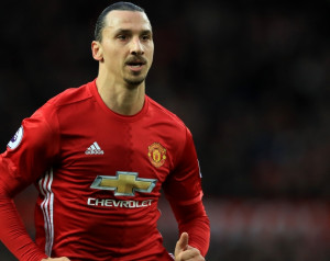 Ibrahimovic már tûkön ül