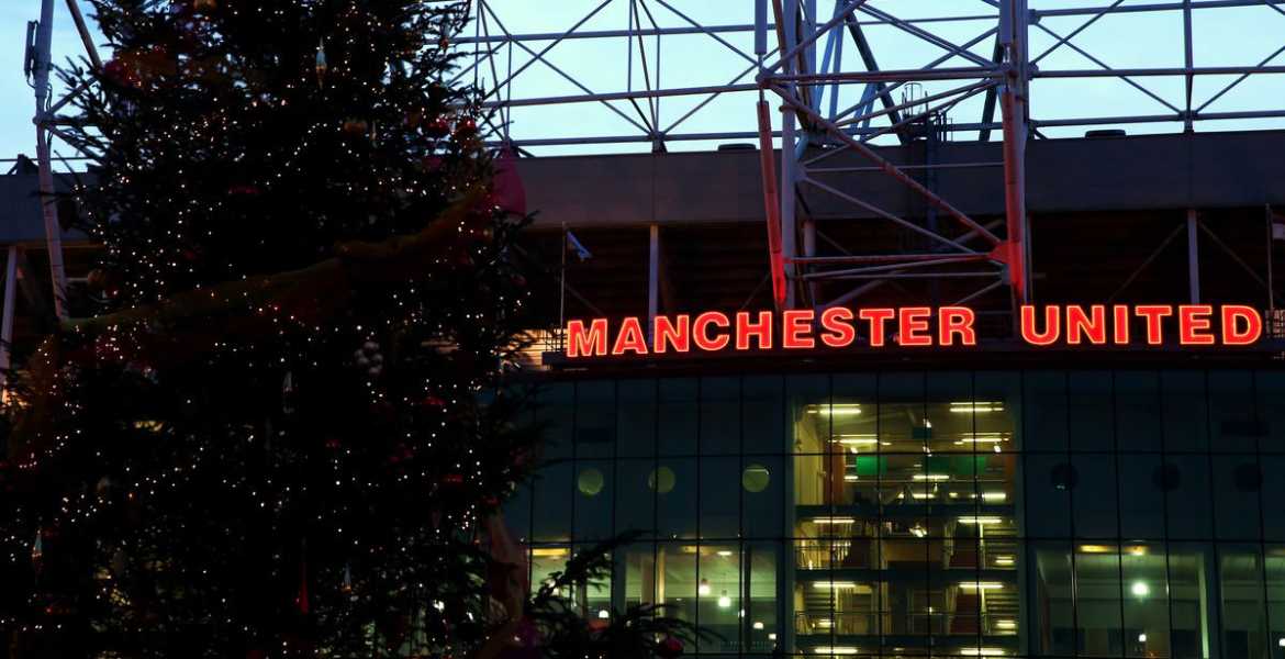 Kellemes ünnepeket és boldog Karácsonyt!