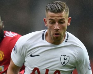 Messze az álláspontok Alderweireld-ügyben