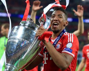Boateng BL-t szeretne nyerni, emiatt nem igazol a Unitedhez