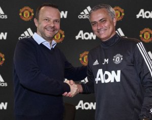 Mourinho: Remek a kapcsolatom Woodwarddal