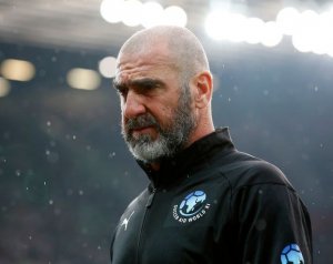 Cantona lehet a sportigazgató